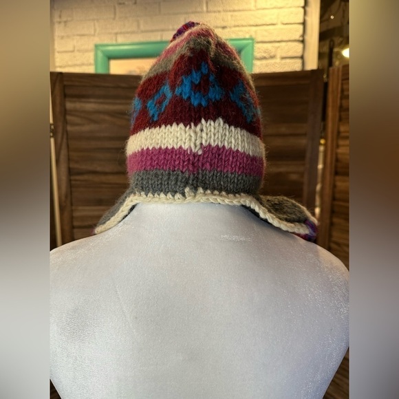 Nepal 100% Wool Knit Stripped Earflap Beanie Ski Hat Cap Fleece Lined Geometric - Picture 5 of 8